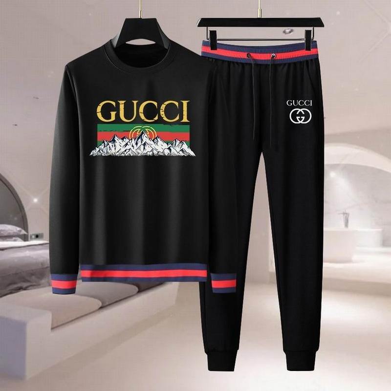 Gucci Men's Suits 318